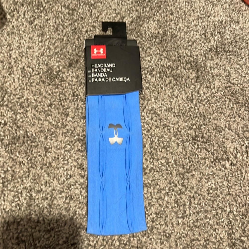 Under armour headband